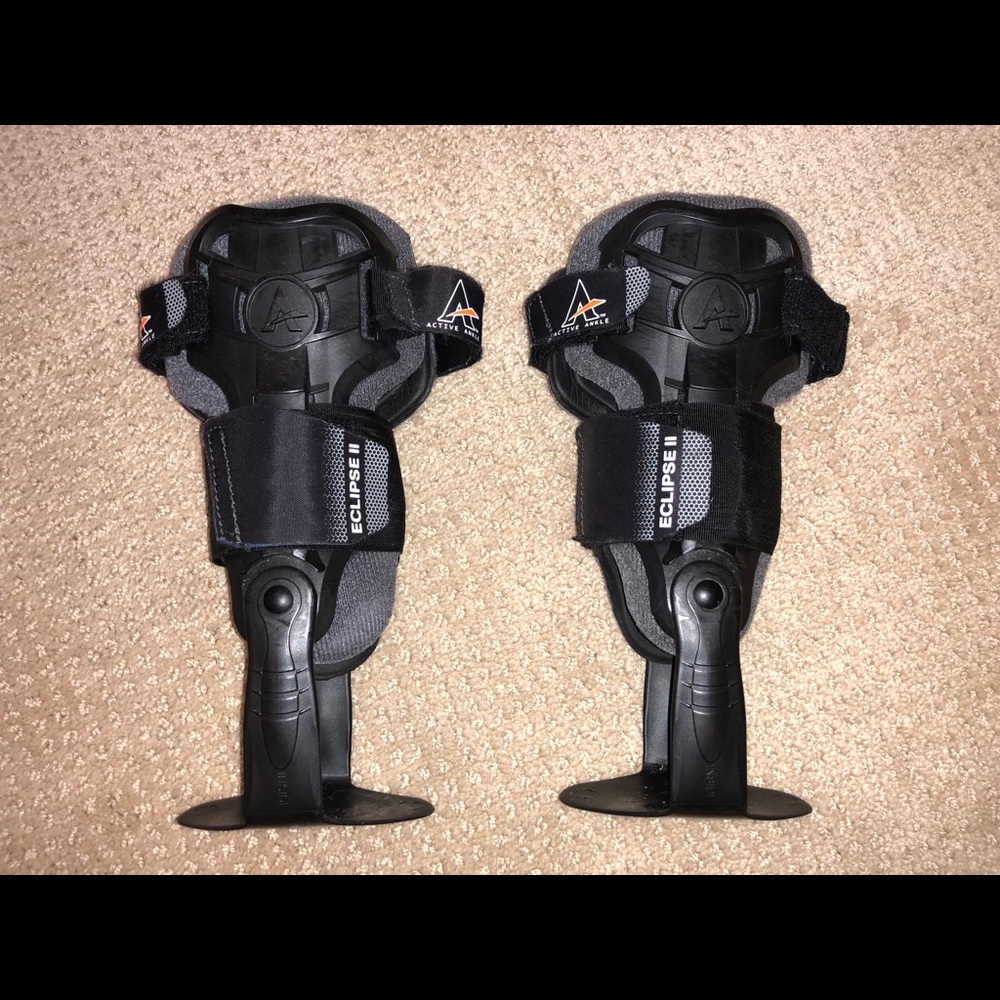 Active Ankle Athletic Brace